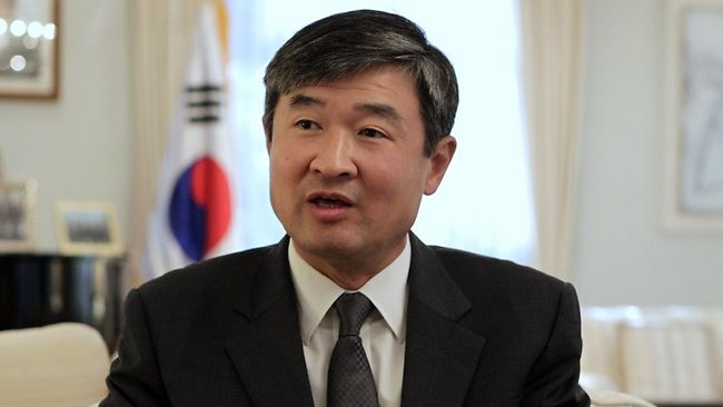 Cho Tae-yong, Đặc phái viên Hàn Quốc về vấn đề hạt nhân Triều Tiên.
